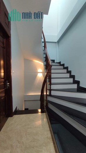 Bán nhà Trần Phú, Hà Đông, 80,6m2, 2 tầng, 7,6 m mặt tiền, giá nhỉnh hơn 8 tỷ.