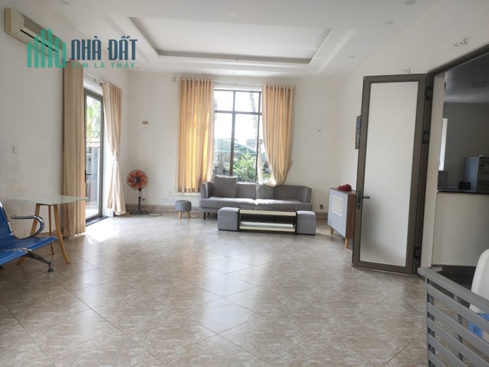 Biệt thự đẹp 400m2t, 6pn, an ninh 24h, yên tĩnh, hồ bơi, Tennis, du thuyền