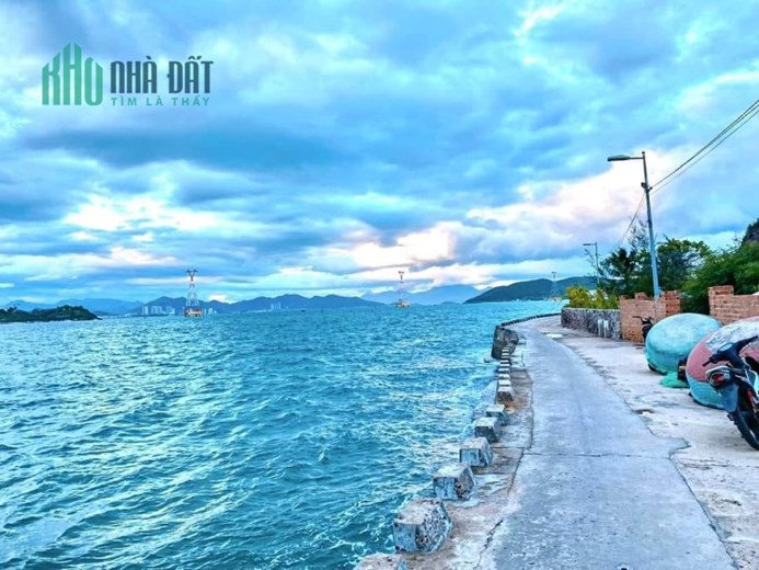 ĐẢO TRÍ NGUYÊN NHA TRANG . ĐẤT CÂY LÂU NĂM QUY HOẠCH THỔ CƯ