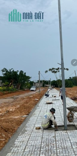 Đàu tư sinh lời với diện tích 200m2 . đường liên huyện 17,5m phân khúc giá chưa đến 300tr/1 lô .