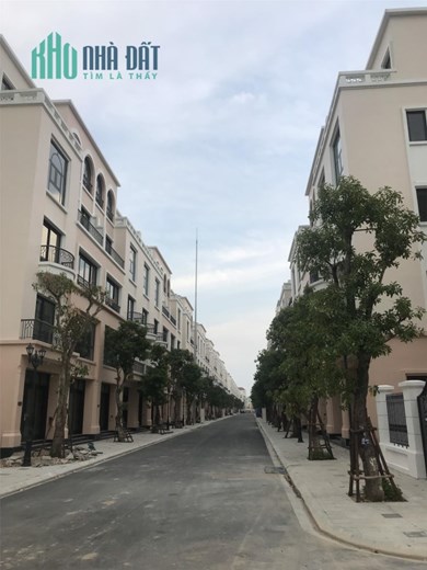 Chính chủ đăng bán gấp căn liền kề 75m2 cắt lỗ 3 tỷ tại Vinhomes Hưng Yên