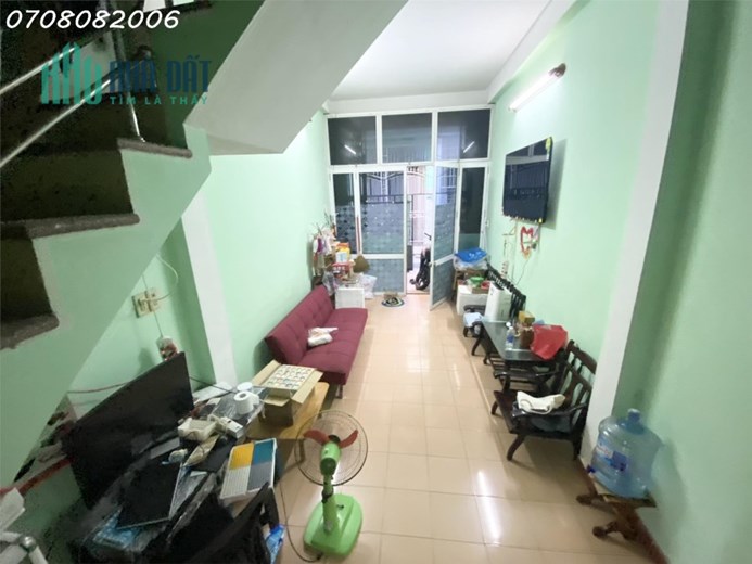Bán nhà NPN và thân gửi hoa hồng 1, nhờ ACE dịch vụ bán giúp nhà dưới đây