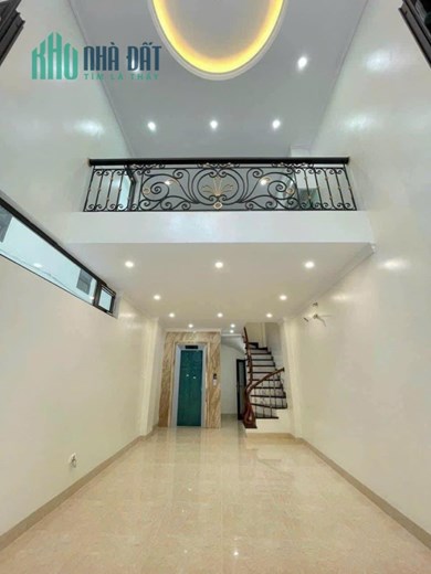 nhà đẹp lô góc Bồ Đề-Lâm Du 40m x 6 tầng, full nội thất, thang máy, i10 vào nhà
