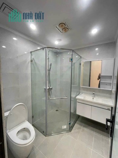 nhà đẹp lô góc Bồ Đề-Lâm Du 40m x 6 tầng, full nội thất, thang máy, i10 vào nhà