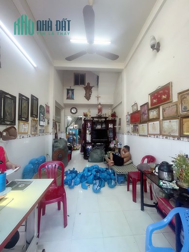 NGỘP NH. Q12 NGUYỄN VĂN QUÁ, 66M2 3 TẦNG 6PN, HẺM THÔNG, 40M RA MT, NGANG 6M