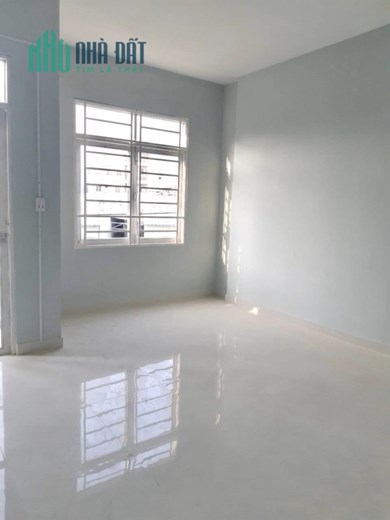 HẺM XE HƠI - THÔNG SỐ ĐẸP - NHÀ 2 LẦU – CÁCH QL1A 100M – GẦN KHU DL SUỐI TIÊN – GIÁ CHỈ 5,3 TỶ