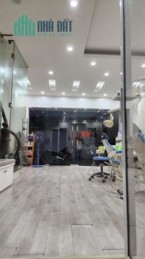 Bán nhà Hoàng Ngọc Phách, Đống Đa 40/45m 5T MT 5m mặt ngõ oto, kinh doanh