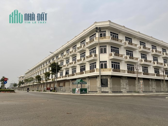 NGOẠI GIAO, GIẢM GIÁ 1 TỶ. NHÀ 4 TẦNG, BÀN GIAO VÀ SANG TÊN SỔ NGAY. KĐT XUÂN HƯNG. HOTLINE: 0966