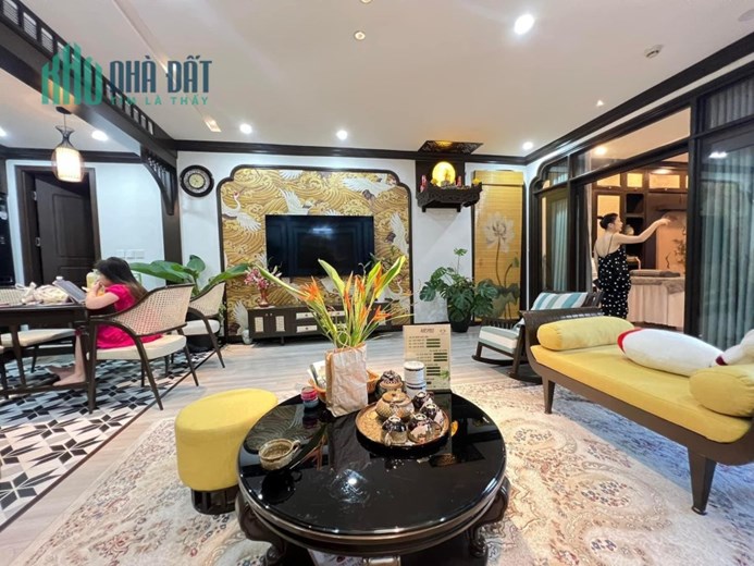 Siêu hiếm bán nhà riêng Trung Kính phân lô 72m2 -KD - Mặt Tiền 5m - ôtô ,giá 13 tỷ 5 (thương lượng)