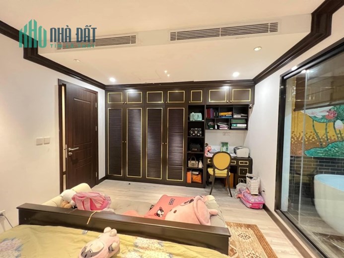 Siêu hiếm bán nhà riêng Trung Kính phân lô 72m2 -KD - Mặt Tiền 5m - ôtô ,giá 13 tỷ 5 (thương lượng)