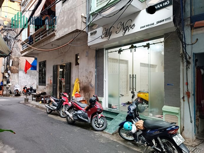 NHÀ ĐẸP CHO THUÊ TOÀN BỘ NHÀ 50M, 4 TẦNG, 4 NGỦ, VÂN HỒ 3