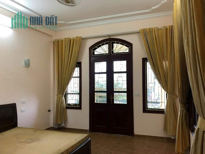Bán nhà 66m2 phố Hoàng Hoa Thám, Tây Hồ 16 phòng Dòng tiền 750tr/năm Ô tô phi 10m Giá 7.2 Tỷ