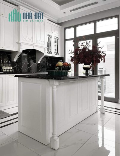 Bán nhà 65m2 phố Hoàng Hoa Thám, Tây Hồ 6 tầng Doanh thu 750tr/năm Ô tô phi 10m Giá 7.2 Tỷ