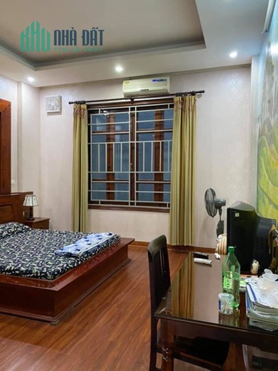 Bán nhà 66m2 phố Hoàng Hoa Thám, Tây Hồ 16 phòng Doanh thu 750tr/năm 2 Ô tô tránh 10m Giá 7.2 Tỷ