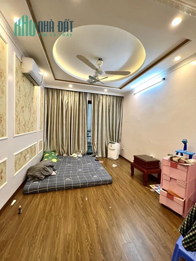 Lê Thanh Nghị: Nhà mới đẹp, vị trí đỉnh, giá sinh viên, hiếm nhà bán.