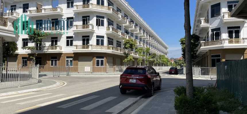 NGOẠI GIAO, GIẢM GIÁ 1 TỶ. NHÀ 4 TẦNG, BÀN GIAO VÀ SANG TÊN SỔ NGAY. HOTLINE: 0966 343 969