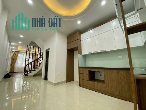 Bán nhà 46m2 phố Thụy Khuê, Tây Hồ 12 ngủ Dòng tiền khủng 10m 2 Ô tô đua Giá 6.1 Tỷ