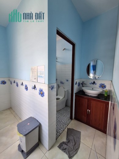 Bán nhà BIỆT THỰ MINI MẶT TIỀN NHỰA tại Hóc Môn, 115,2m2 (1T2L) SHR 6.2 tỷ. Lh:0947701018