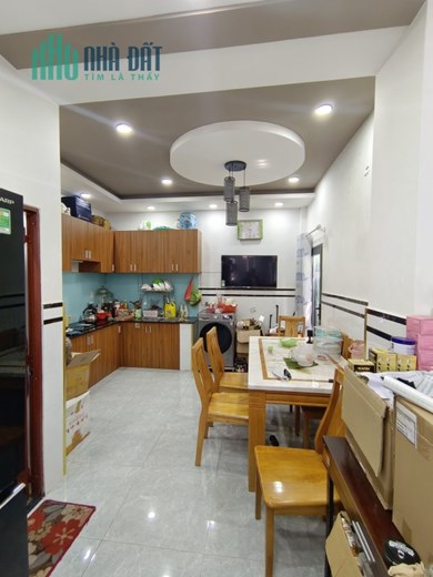 Bán nhà Hương Lộ 2 Bình Trị Đông A Bình Tân-44m2-2 Tầng-Lô Góc 2  Mật tiền ô tô tải-Nhà đẹp ở ngay