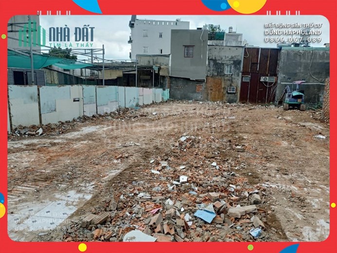 Q12. 15 triệu/m2. Bán 2231m2 đất thổ cư 2 mặt đường trước / sau, gần Quốc Lộ 1A. Giá tốt!