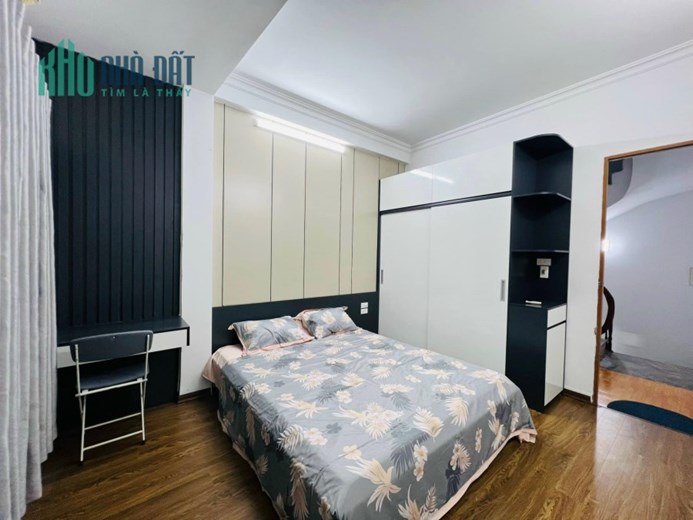 PHÂN LÔ, Ô TÔ ĐỖ CỬA, BÙI XƯƠNG TRẠCH, THANH XUÂN , 3 PHÒNG NGỦ, 22/26M2 CHỈ 3.15 TỶ.