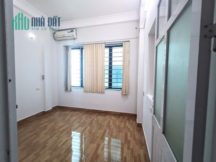 70/20 Thanh Lân- hoàng mai  31m2  4 tầng