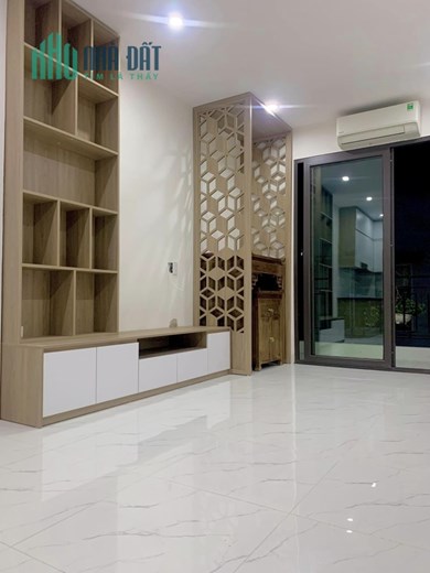 CỰC HIẾM NHỈNH 5 TỶ NHÀ 5T THANH XUÂN, Ô TÔ ĐỖ, KINH DOANH THOÁNG TRƯỚC SAU, LH 0975666943.