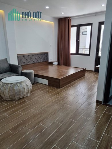 Bán Tòa CHDV Võng Thị Tây Hồ 92 M2 7T với 13 phòng dòng tiền cao giá 21.5 tỷ.