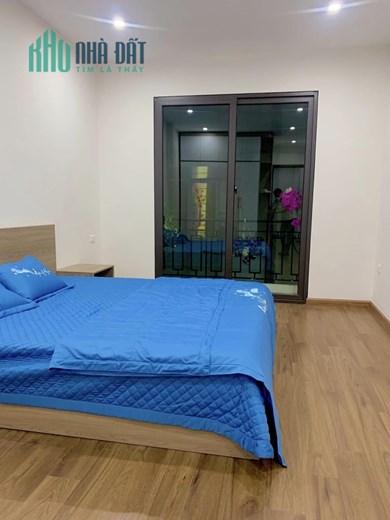 CỰC HIẾM NHỈNH 5 TỶ NHÀ 5T THANH XUÂN, Ô TÔ ĐỖ, KINH DOANH THOÁNG TRƯỚC SAU, LH 0975666943.