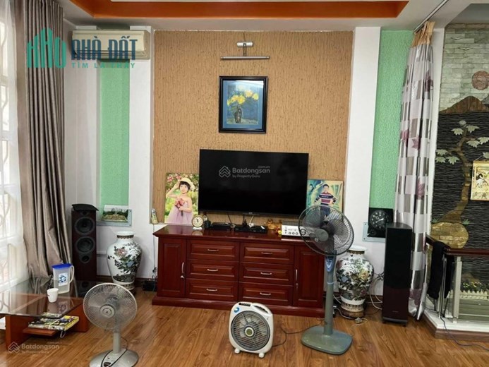 Bán nhà riêng 50m2 chính chủ tại Khương Thượng cách 1 nhà ra mặt đường Trường Chinh