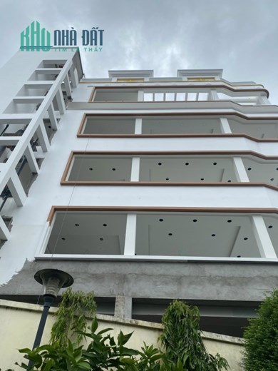 Nhà 9x bán mặt tiền hoạt động Q9 DTSD 800m2 1 trệt 5 tầng đẹp