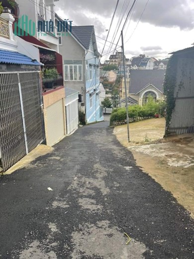 (Nóng) Nhanh tay sở hữu Nhà đẹp hẻm 27 Lê Hồng Phong, Đà Lạt giá chỉ 6 tỷ