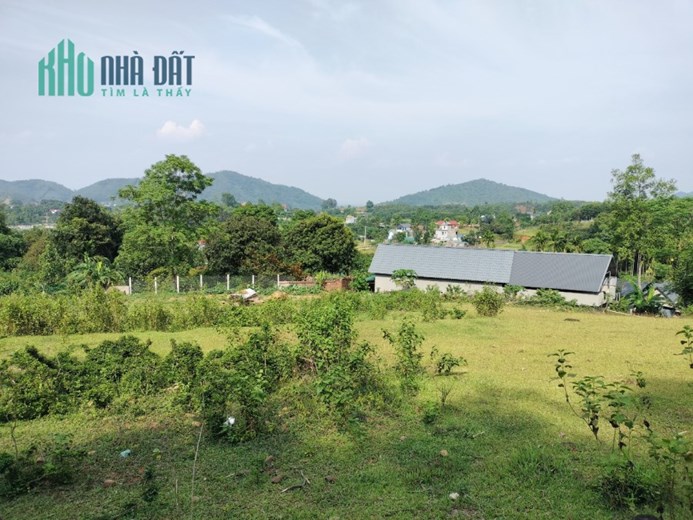Gía bán k tưởng 4112m2 200m  thổ tại Tiến Xuân- Hà Nội, cạnh trung tâm cực rẻ