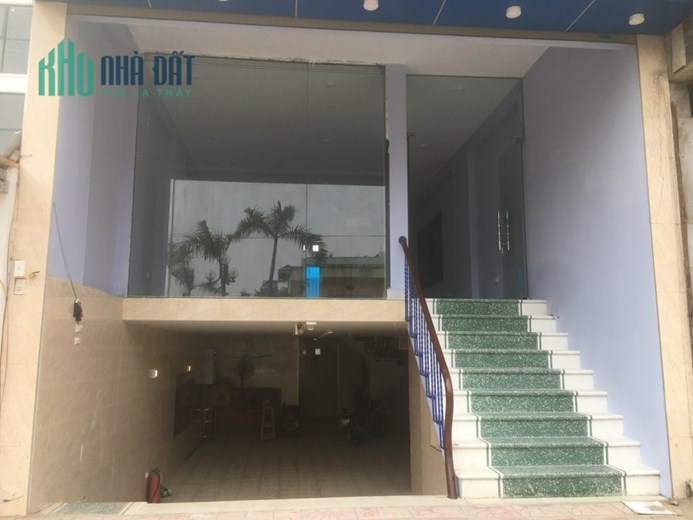 Chính chủ cho thuê nhà kính nhìn ra vườn hoa đẹp, ngõ 268/58 đường Ngọc Thụy