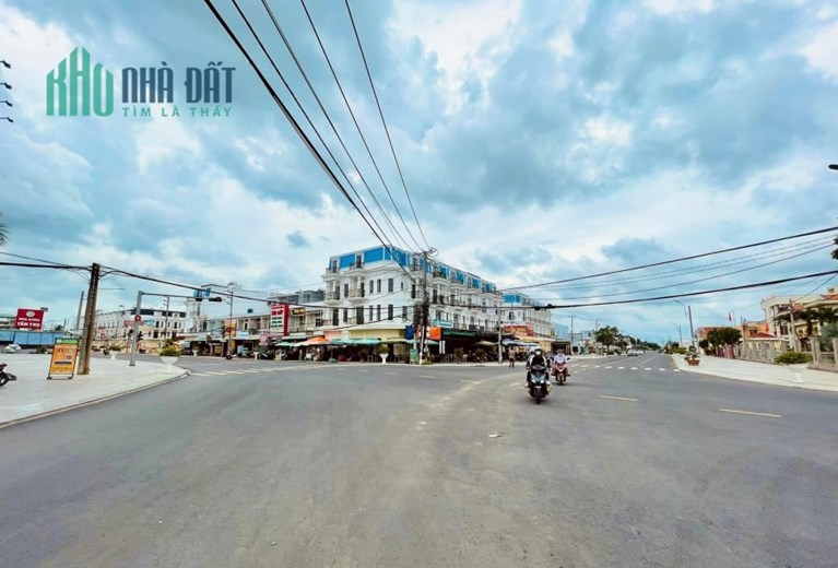 Sở hữu nhà phố sinh thái đẳng cấp tại Young Town - Đầu tư thông minh cho tương lai