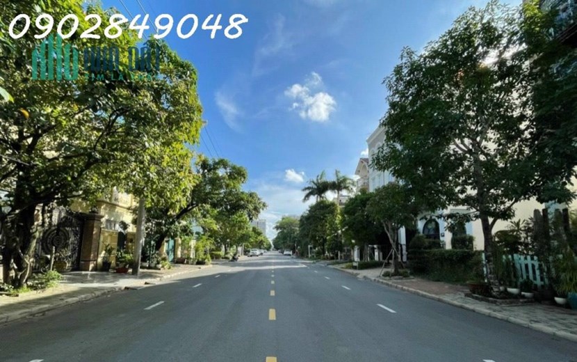 Bán lô đất biệt thự B08 Nam Thông 1- Phú Mỹ Hưng, Quận 7. DT 11 x 19 = 198M2