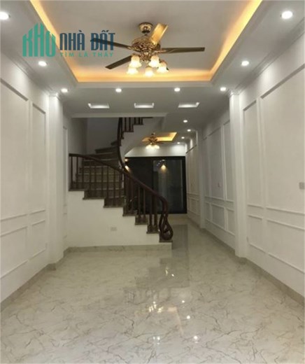 Nhà Kim Chung 44 m2 x 4 tầng 10 m ra đường QL 442 ngã tư Sơn Đông - PB