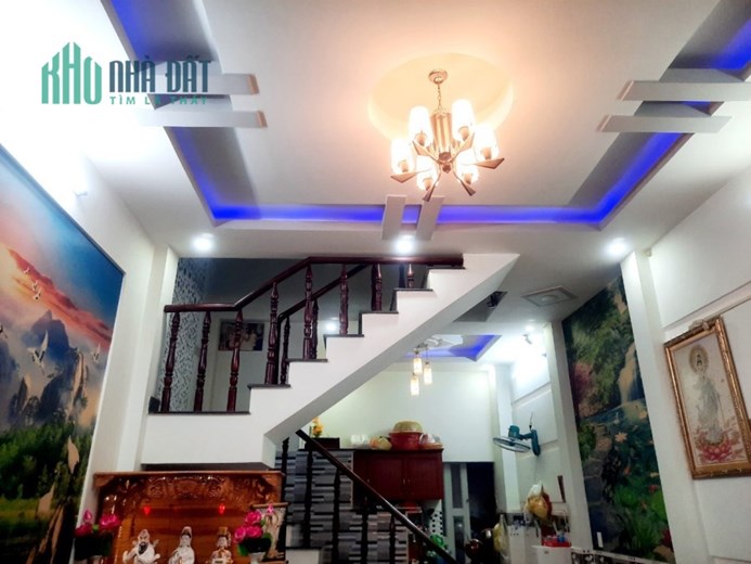Nhà bán Bình Hưng Hòa B Bình Tân- 40m2-3 tỷ 1 -Nhà đep hiện đại -Hẻm xe Tải thông.