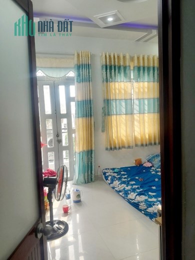 Nhà bán Bình Hưng Hòa B Bình Tân- 40m2-3 tỷ 1 -Nhà đep hiện đại -Hẻm xe Tải thông.