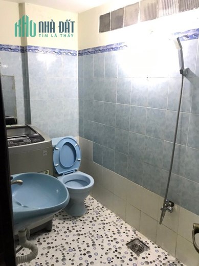 CHÍNH CHỦ CHO THUÊ NHÀ NGUYÊN CĂN NGAY KHU CHỢ HÒA BÌNH, PHƯỜNG 5, QUẬN 5
