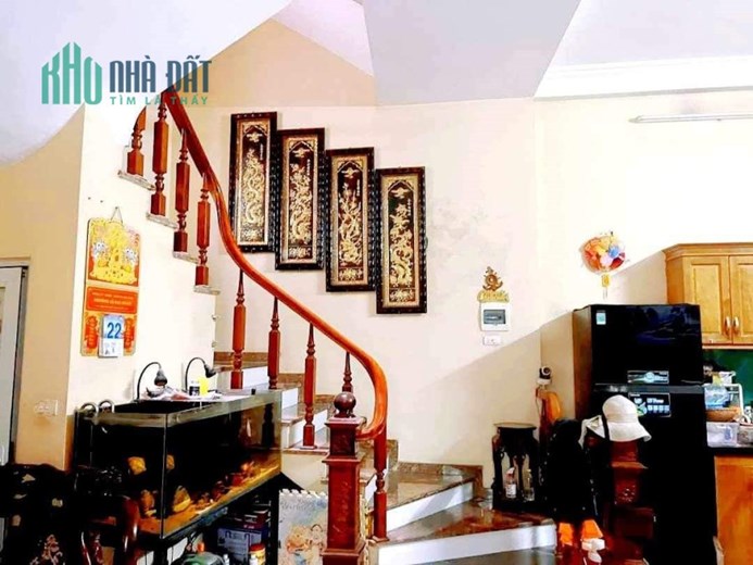 BÁN NHÀ MẶT ĐƯỜNG HOÀNG MAI, 71M2 GIÁ CHỈ 11.3 TỶ, Ô TÔ TRÁNH