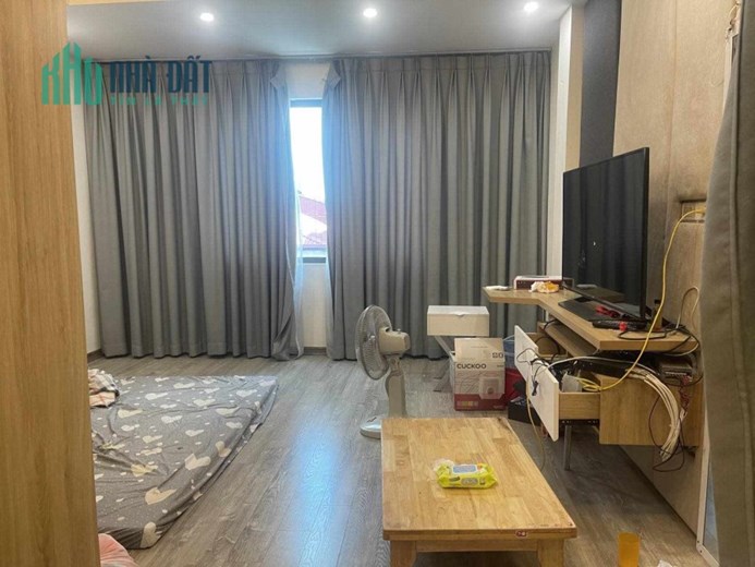 Cho thuê nhà, CHDV, mặt phố 60m2, 6T, 6PKK, 25 tr, Xuân Đỉnh.