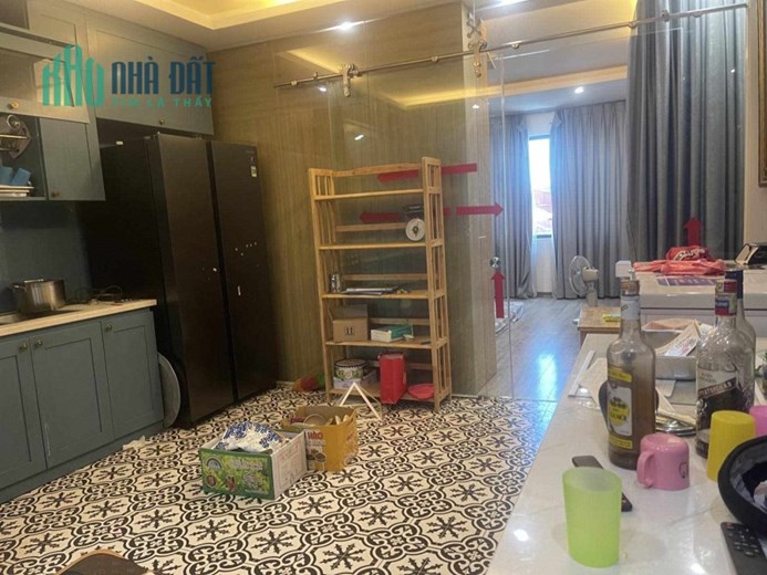 Cho thuê nhà, CHDV, mặt phố 60m2, 6T, 6PKK, 25 tr, Xuân Đỉnh.