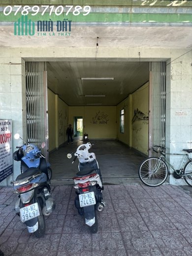 Mặt tiền đường Phước Long, thành phố Nha Trang