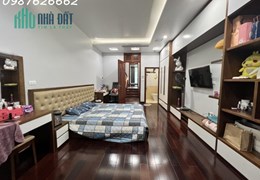 ĐÔNG QUAN 115M 5 TẦNG MT4.5M GIÁ CHỈ 22 TỶ