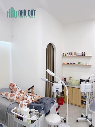 SANG NHƯỢNG SPA  ĐỊA CHỈ ĐƯỜNG HƯNG PHÚ, PHƯỜNG 9, QUẬN 8, HỒ CHÍ MINH