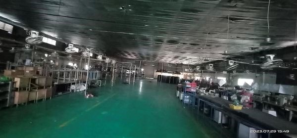 Cho thuê nhà xưởng bình dương tổng đất 4500m nhà xưởng 2000m văn phòng 300m giá 2.6usd