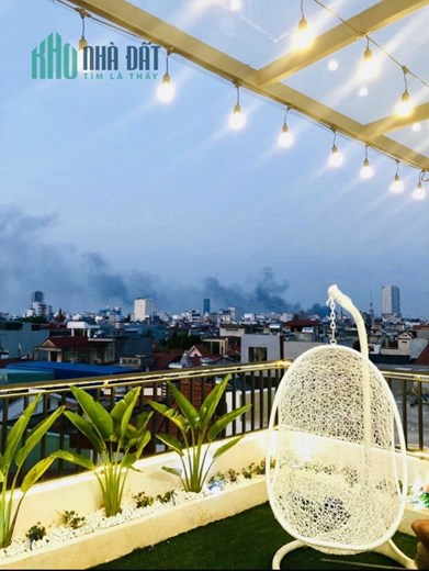 Bán nhà phố Chùa Hàng giá tốt nhất hiện nay, 54m 5 tầng sang xịn GIÁ 4.1 tỉ
