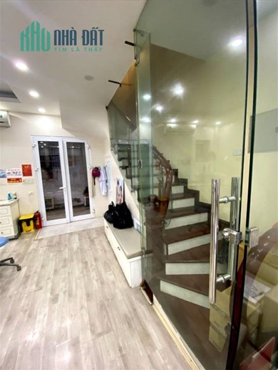 Ngõ Ô TÔ-K.Doanh-40/45m-5 tầng-MT5.6m-11.5 tỷ-Hoàng Ngọc Phách-Đống Đa