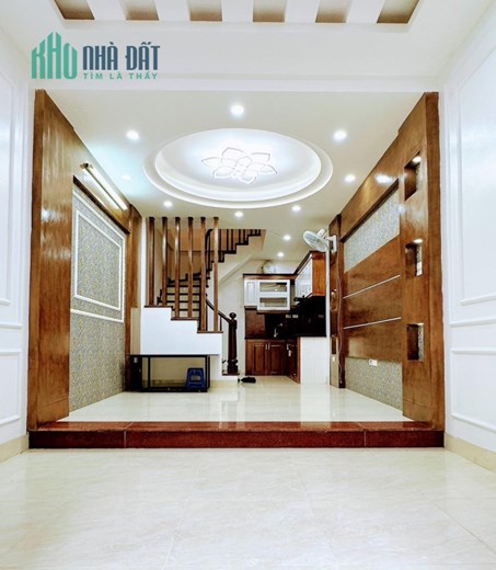 Chủ Đổi Nhà Mới CẦN THAH LÝ GẤP 35m², 5 TẦNG, MT 4.3M, 3.5 TỶ